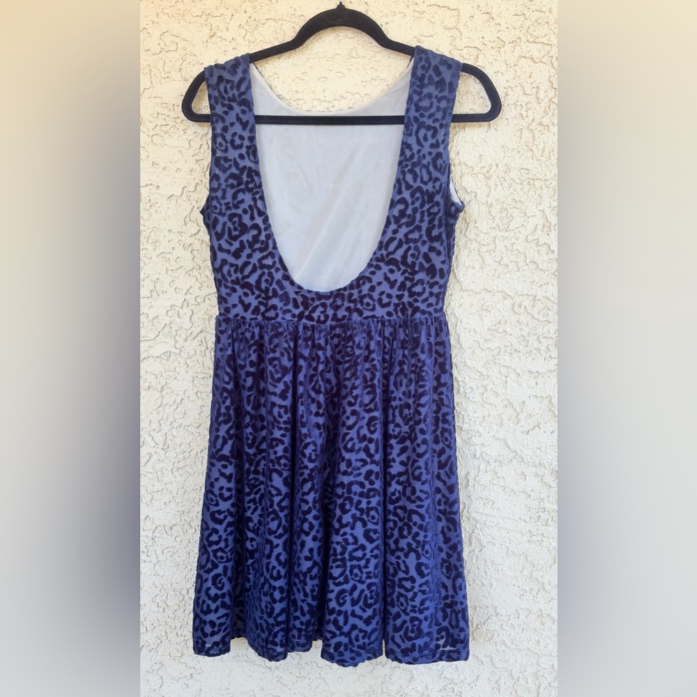 Zara Women Size M Animal Print Open Back Short Dress Navy W/ Black Velvet - Picture 2 of 3